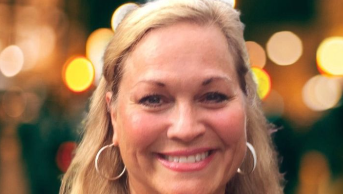 Cynthia Lindsey